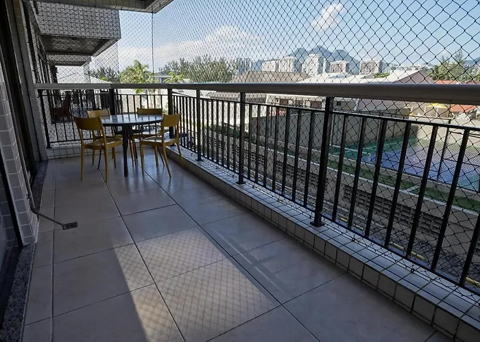 Apartamento Com Vista Incrivel Na Rua Da Praia Da Barra!